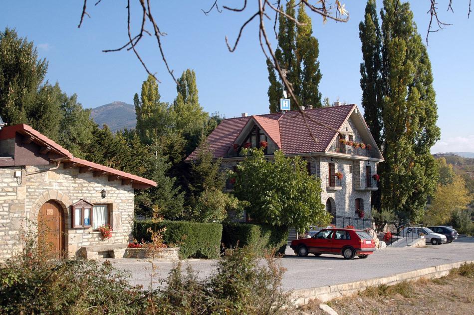 Hotel Restaurante Santa Elena Сабиньяниго Экстерьер фото